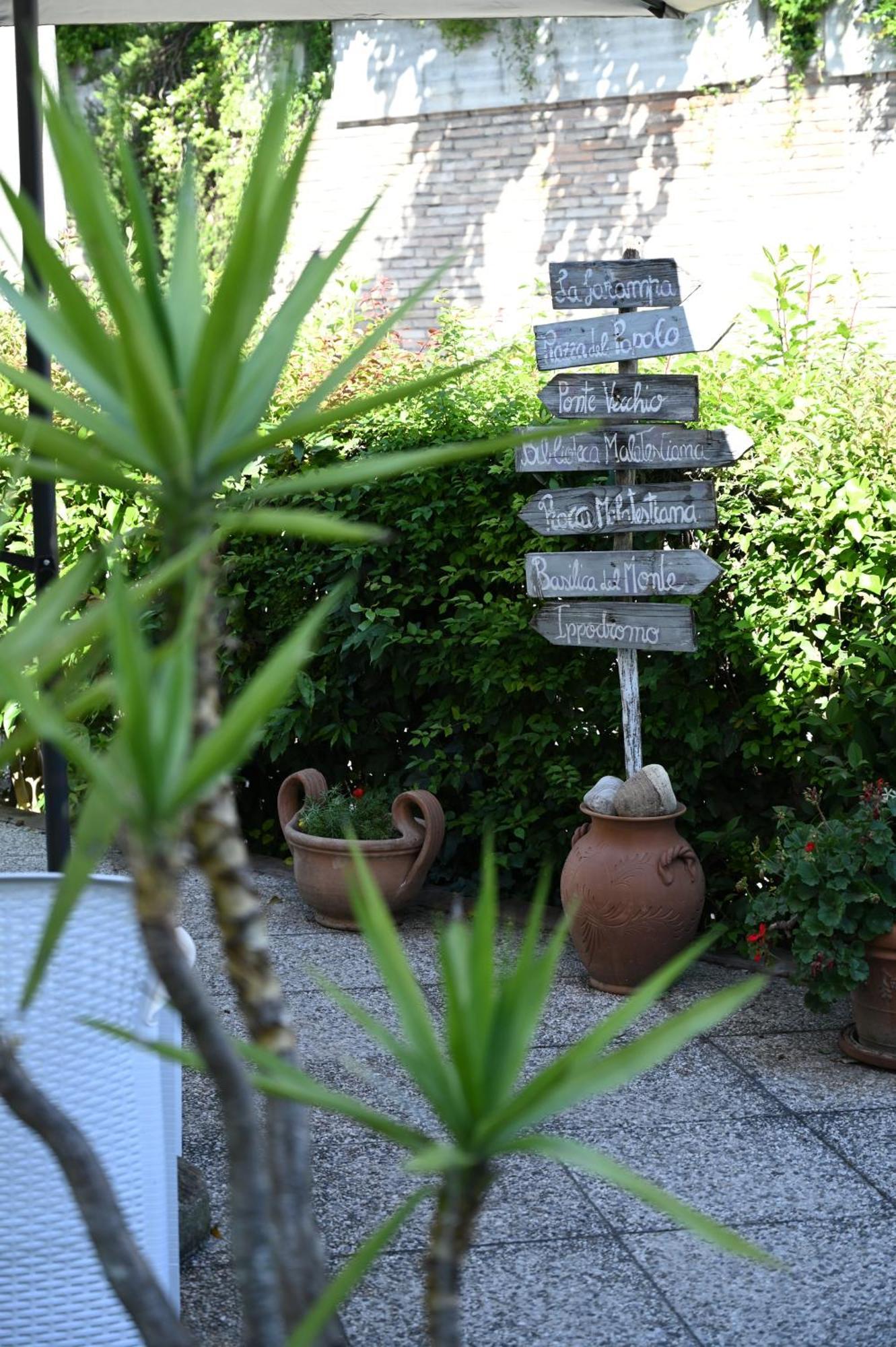 Bed and Breakfast La Garampa Cesena Exterior foto